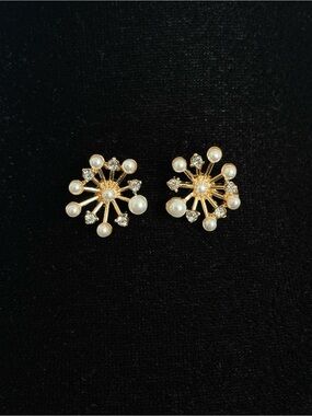 Gold Pearl Cluster Firework Earrings